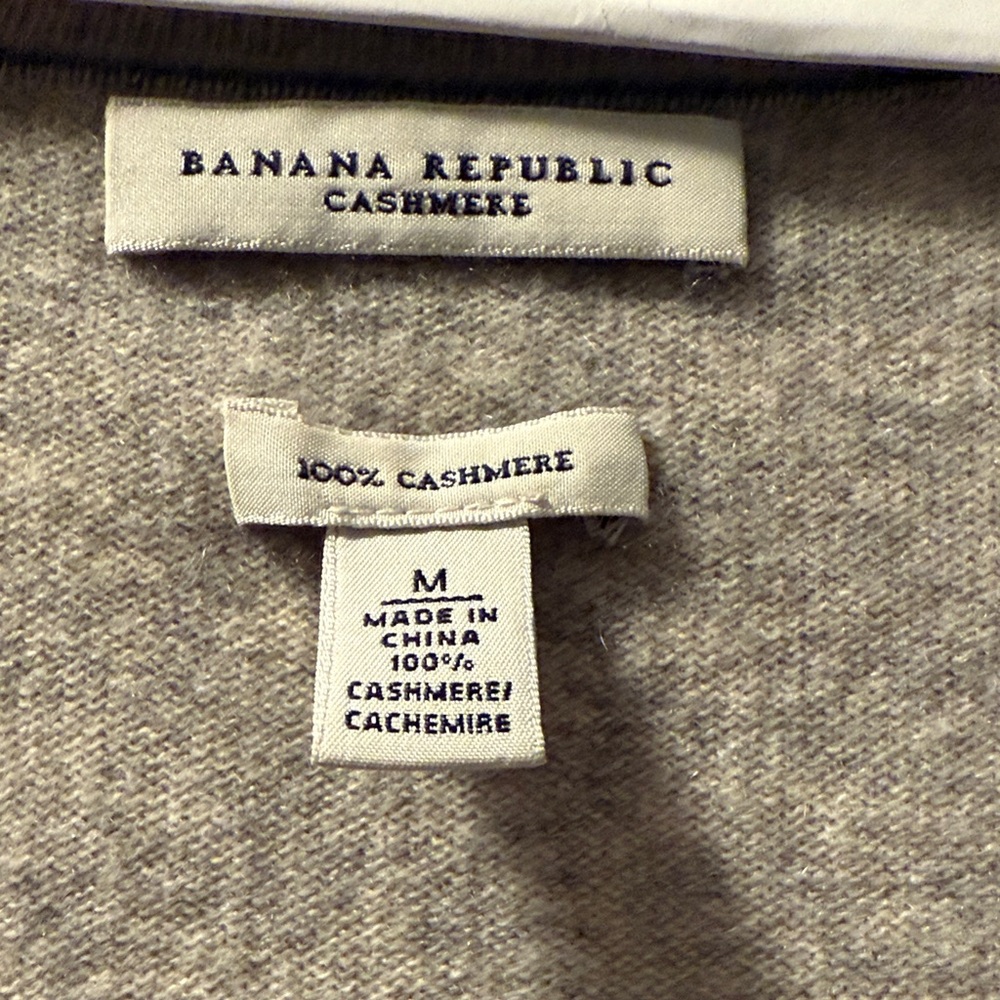 Banana Republic Beige Cashmere Knit